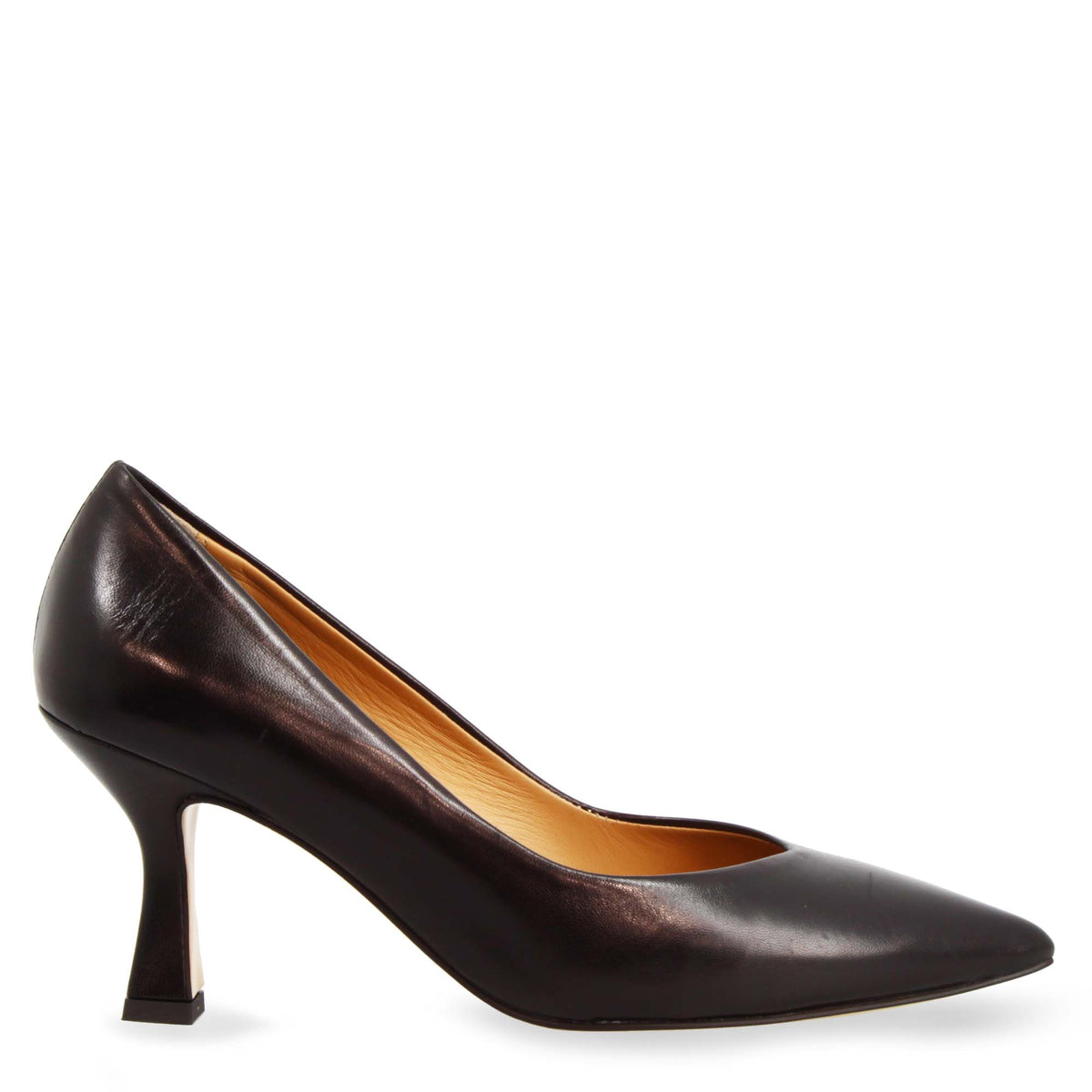 Décolleté da donna a punta e tacco alto in pelle nera - LeonardoShoes