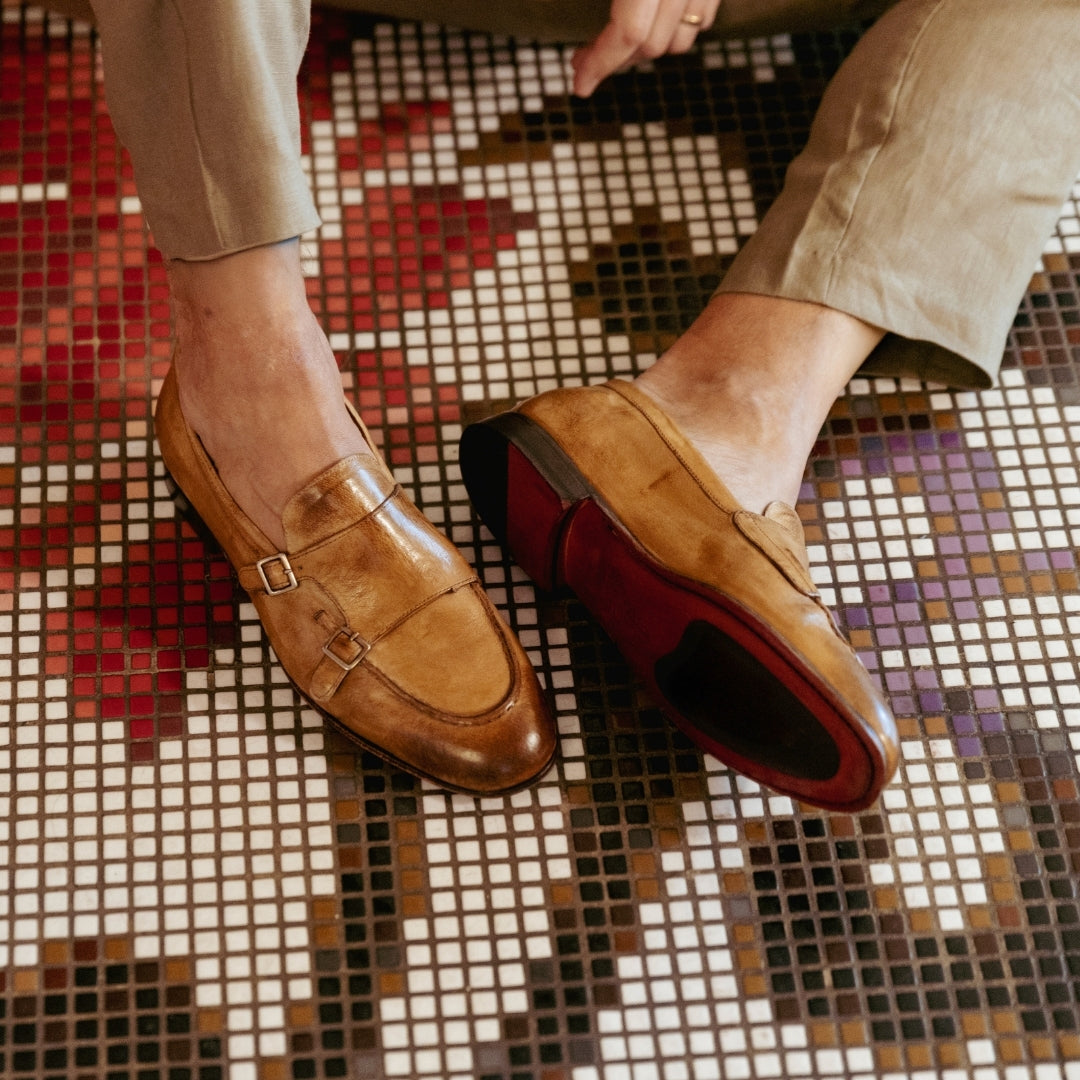 Mocassino artigianale marrone da uomo con doppia fibbia - LeonardoShoes
