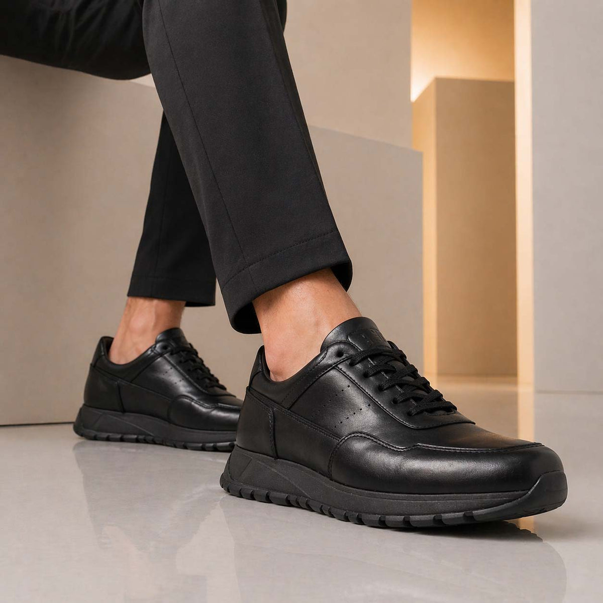 Sneaker artigianale da Uomo in pelle nera Ateneo - LeonardoShoes
