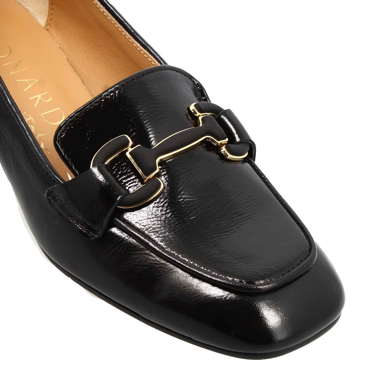 Mocassino artigianale da donna in pelle lucida colore nero - LeonardoShoes