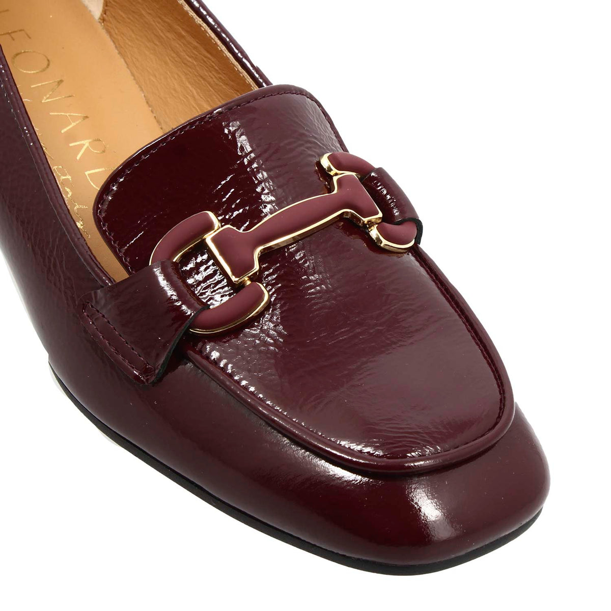 Mocassino artigianale da donna in pelle verniciata bordeaux - LeonardoShoes