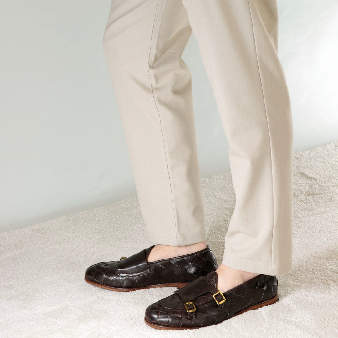 Mocassino marrone scuro con doppia fibbia dorata da uomo in pelle intrecciata - LeonardoShoes