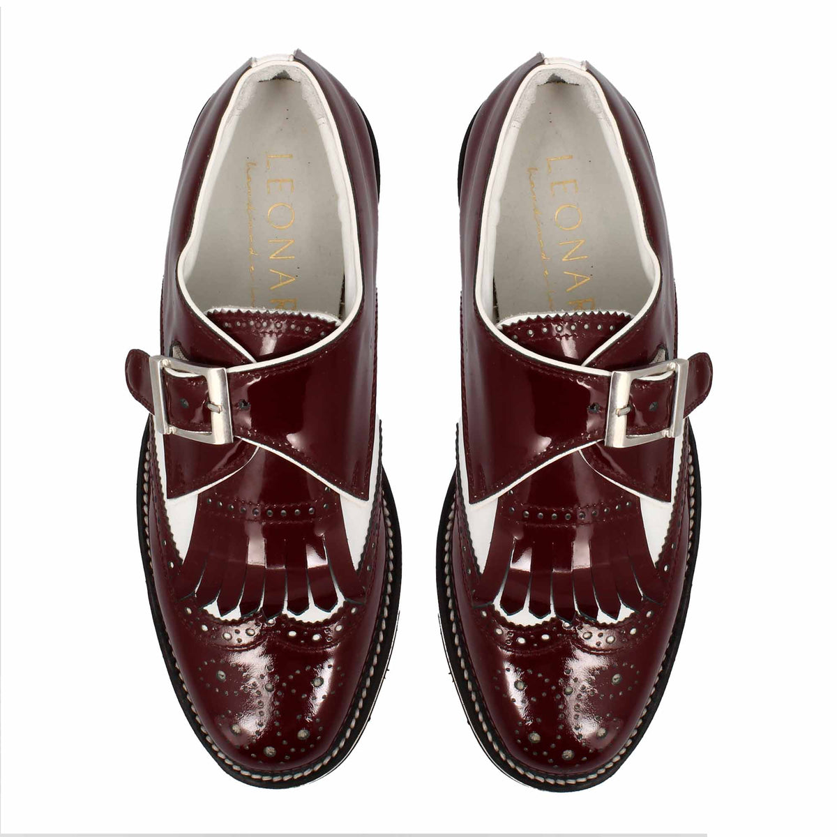 Scarpe con fibbia da golf in pelle bianca e vernice bordeaux - LeonardoShoes