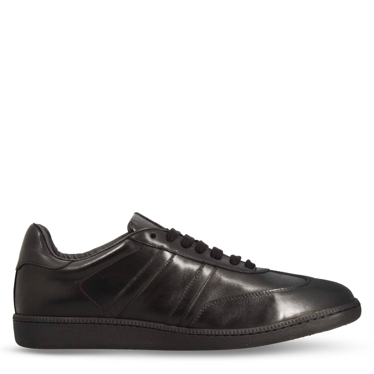 Sneaker artigianale da uomo in pelle colore nero - LeonardoShoes