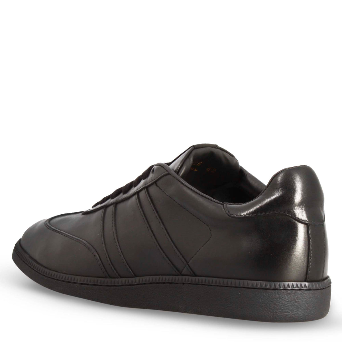 Sneaker artigianale da uomo in pelle colore nero - LeonardoShoes