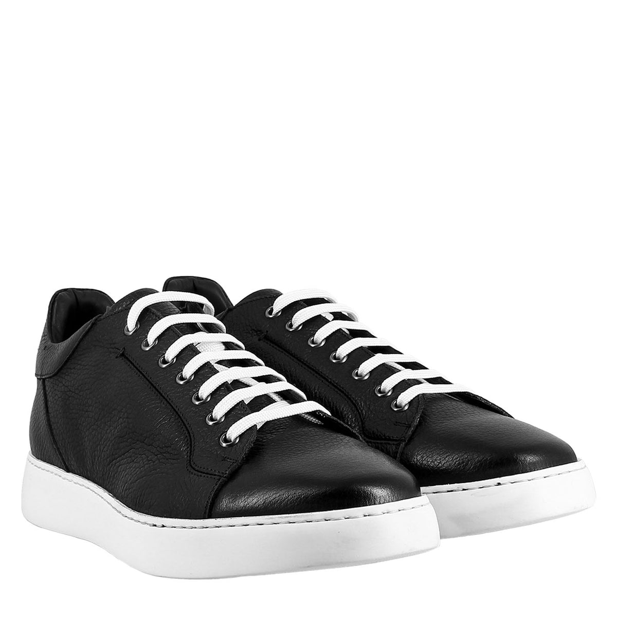 Sneaker colore nero elegante da uomo in pelle liscia - LeonardoShoes