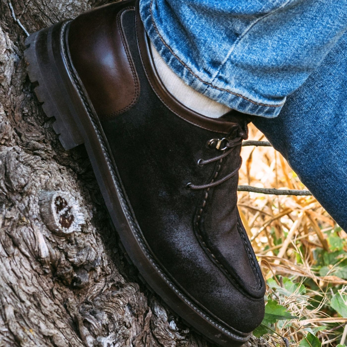 Scarpa stringata da uomo modello Ingegnere in pelle scamosciata marrone scuro - LeonardoShoes