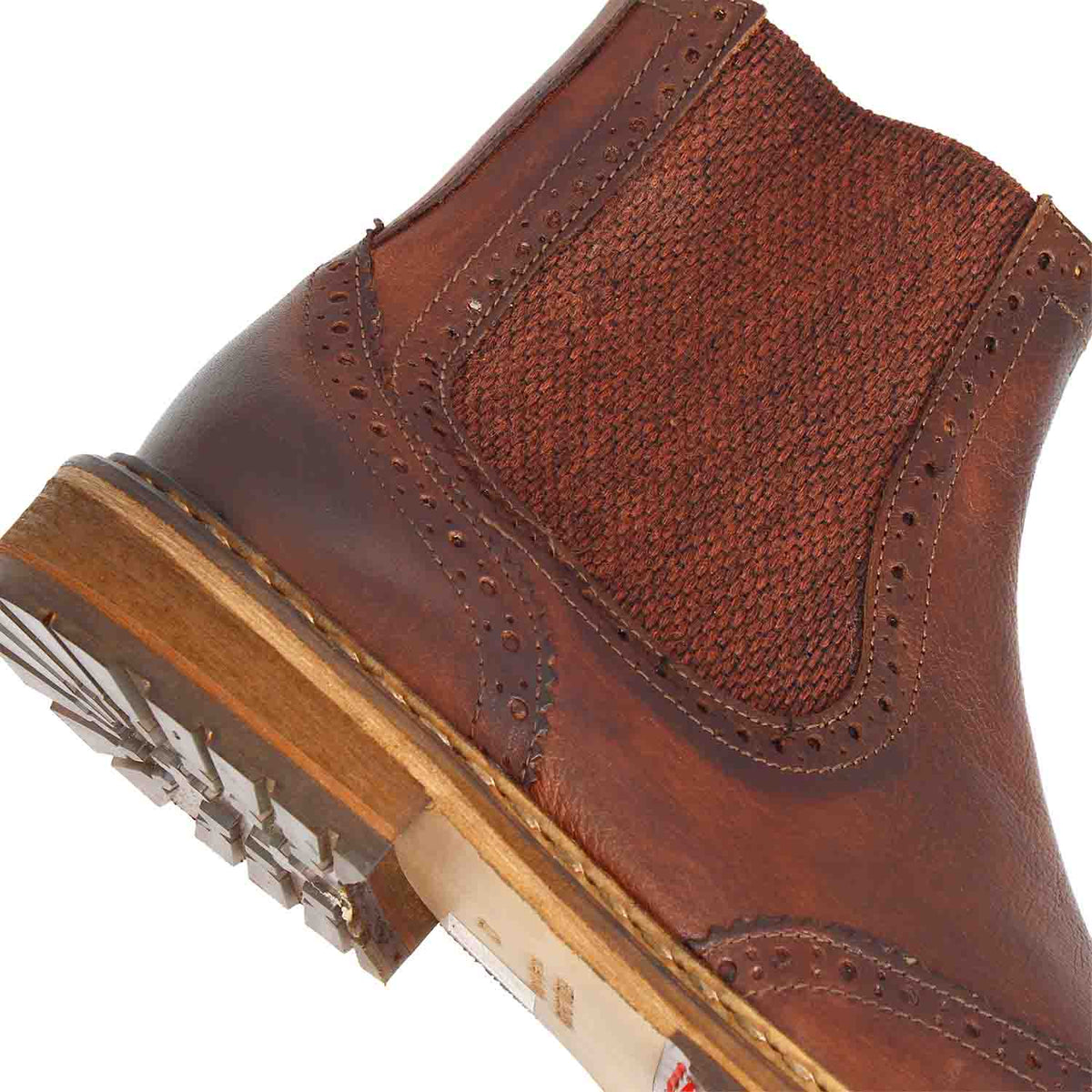 Basilio stivaletto Chelsea brogue da uomo in pelle marrone