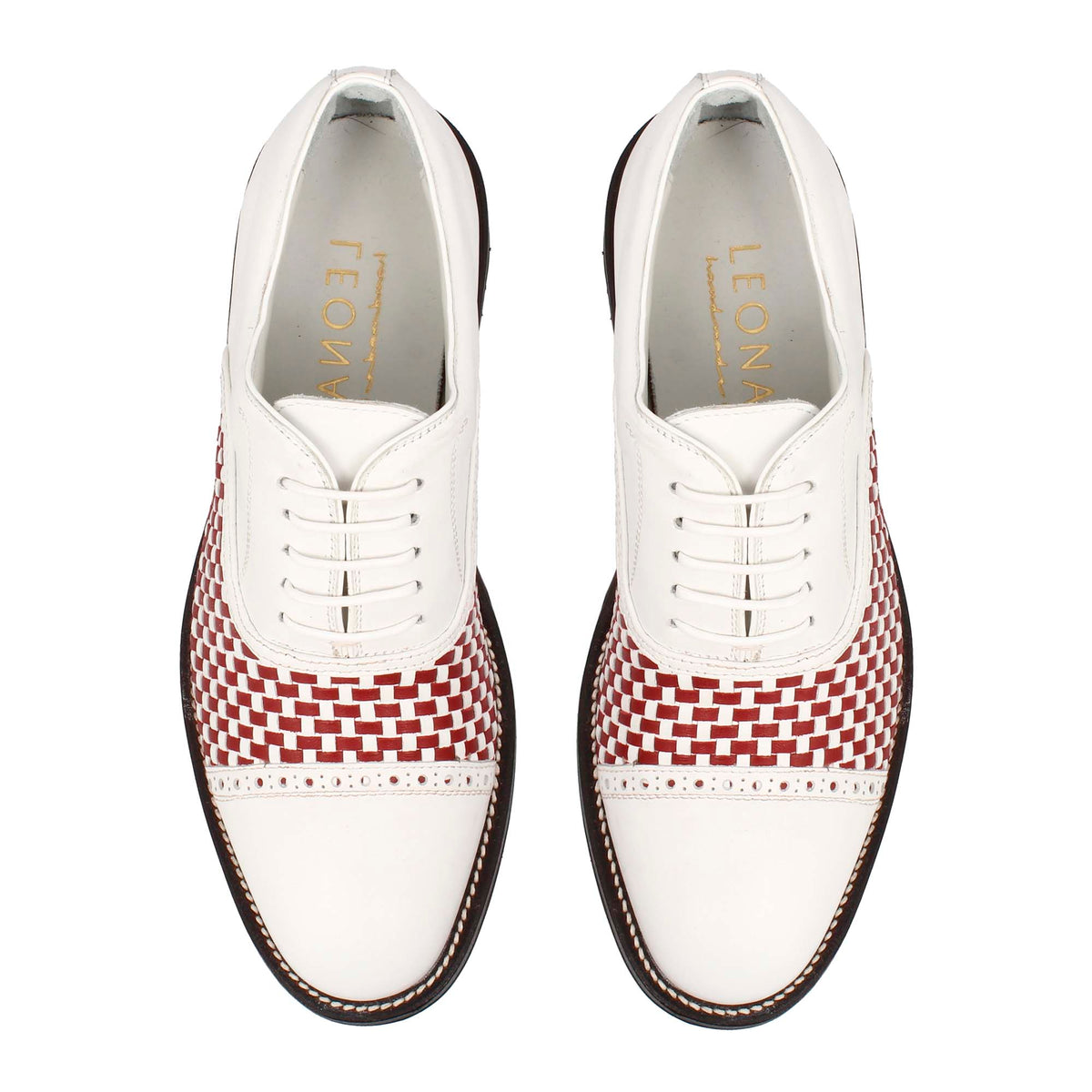 Scarpe classiche da golf artigianali in pelle bianca e rossa intrecciata - LeonardoShoes