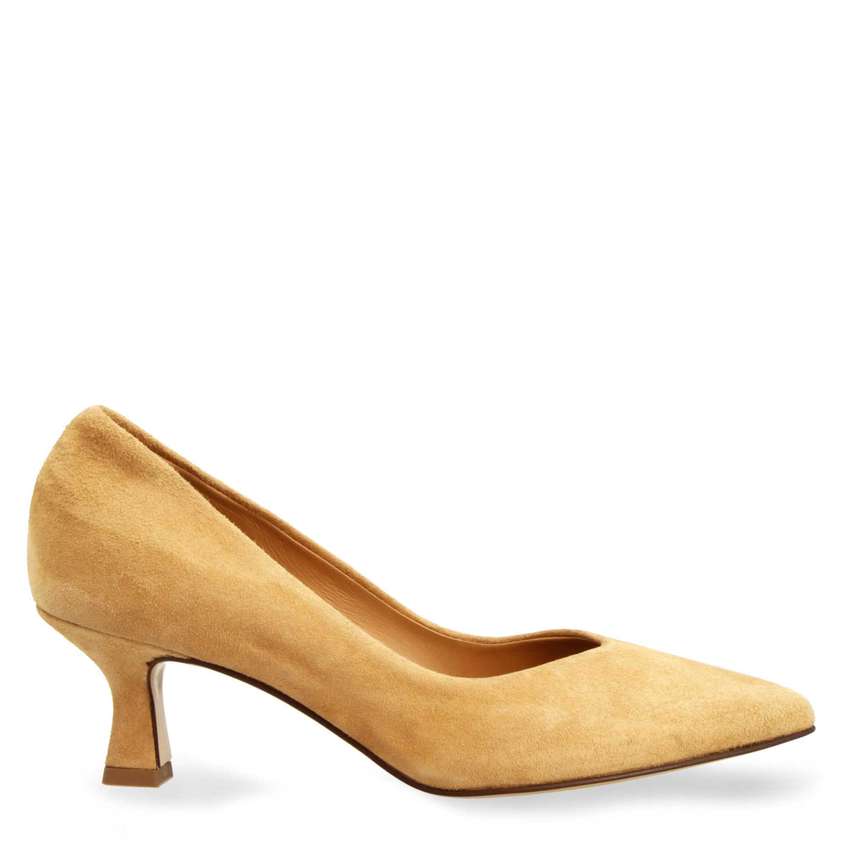 Décolleté da donna a punta e tacco medio in camoscio beige - LeonardoShoes