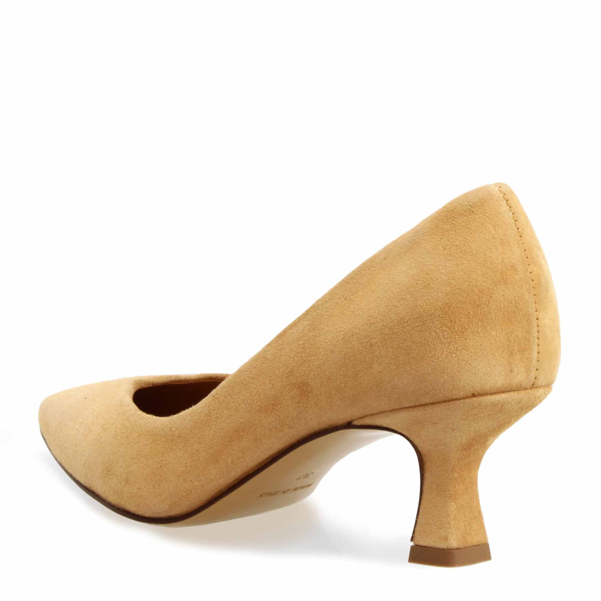 Décolleté da donna a punta e tacco medio in camoscio beige - LeonardoShoes