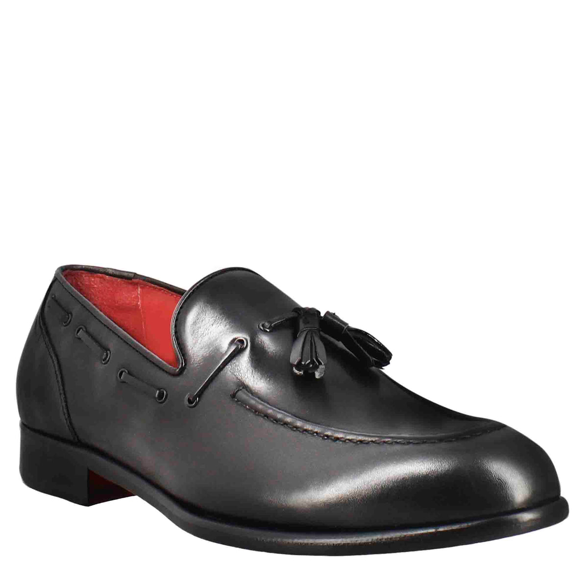 Mocassino con nappine da uomo in pelle colore nero - LeonardoShoes