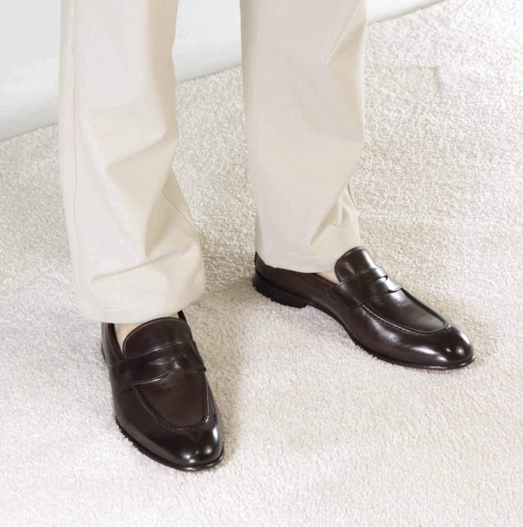 Mocassino classico da uomo in pelle colore marrone scuro - LeonardoShoes