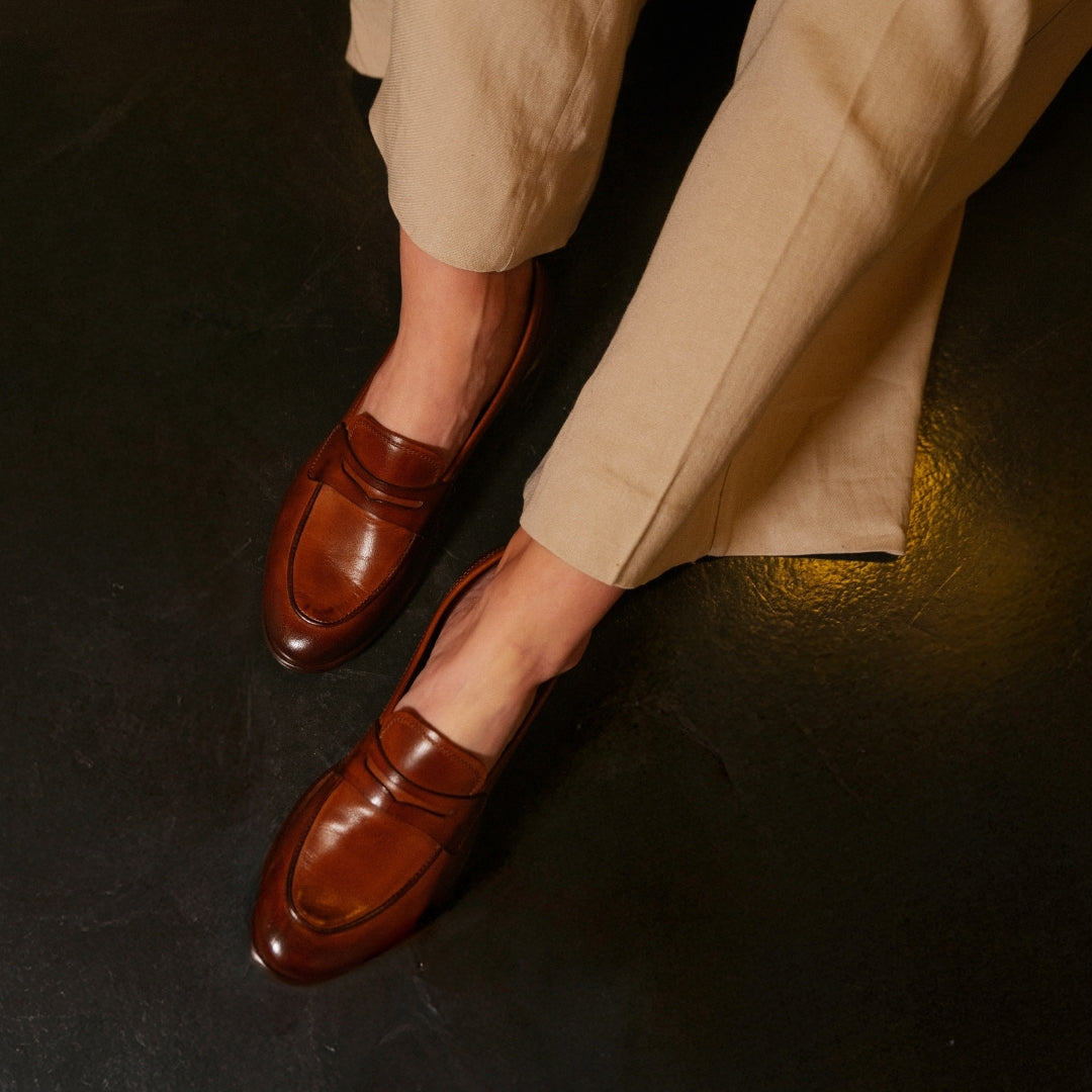 Mocassini da donna artigianali in pelle marrone - LeonardoShoes