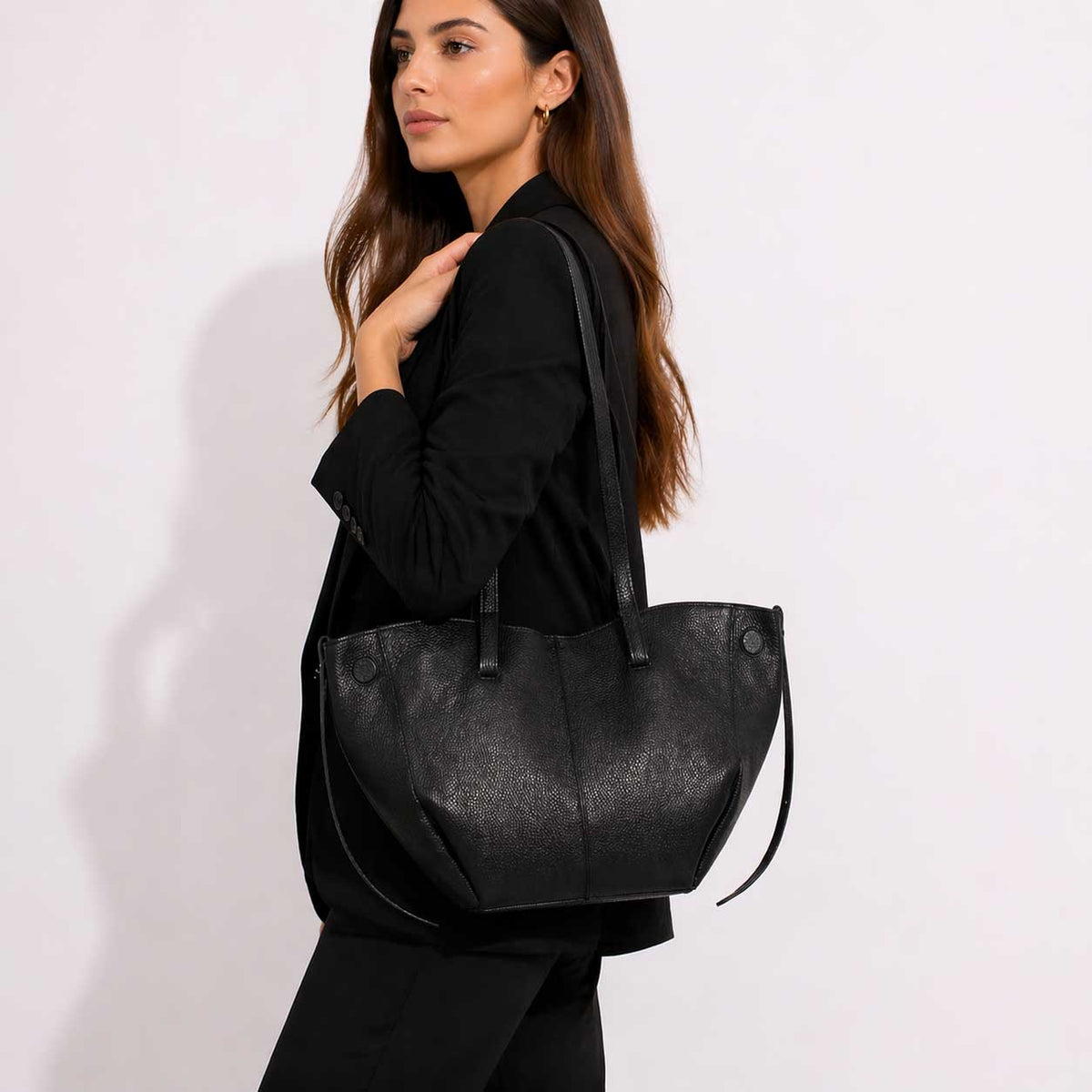 Shopper grande da donna in pelle nera Majestic - LeonardoShoes