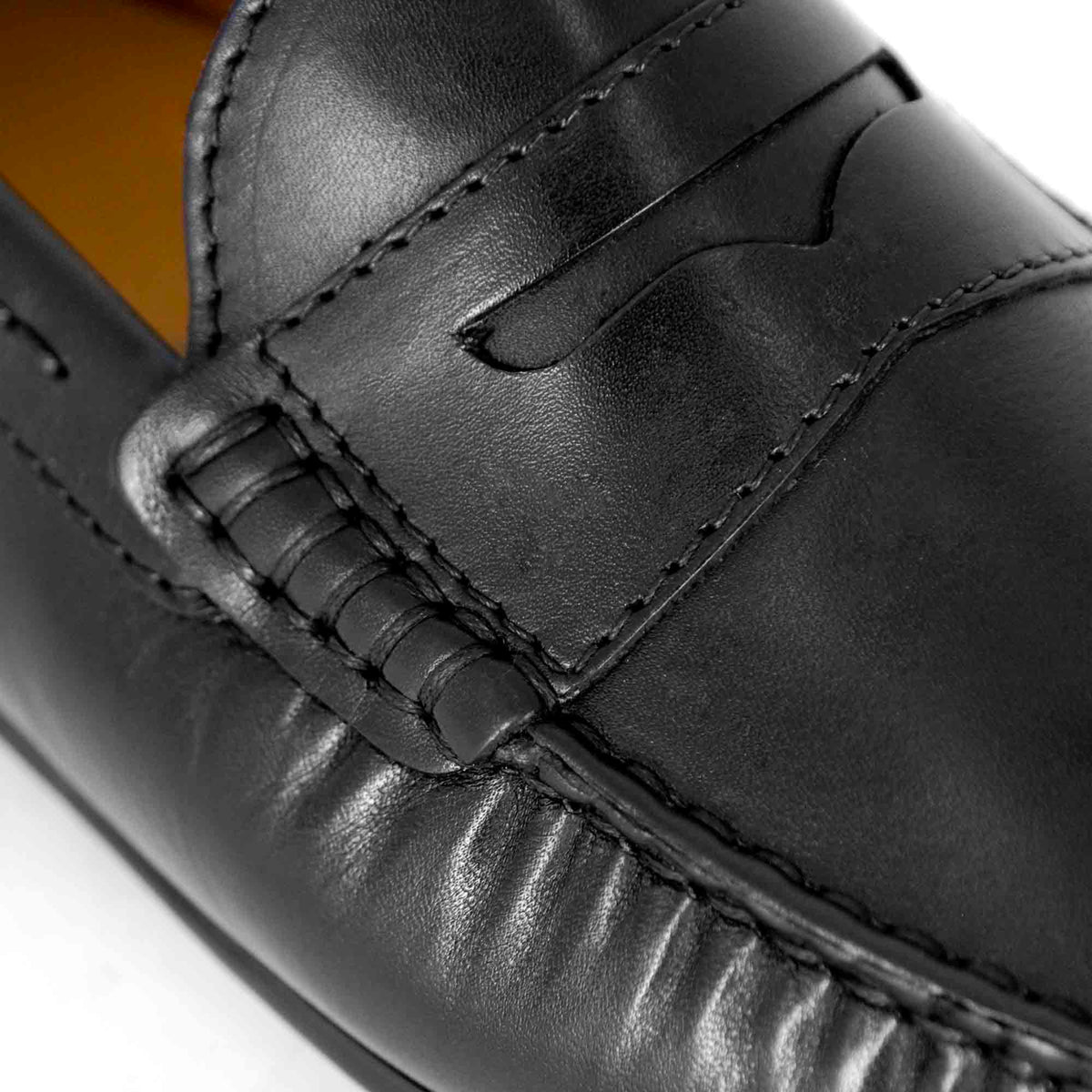 Mocassino casual da uomo in pelle colore nero con suola con gommini - LeonardoShoes
