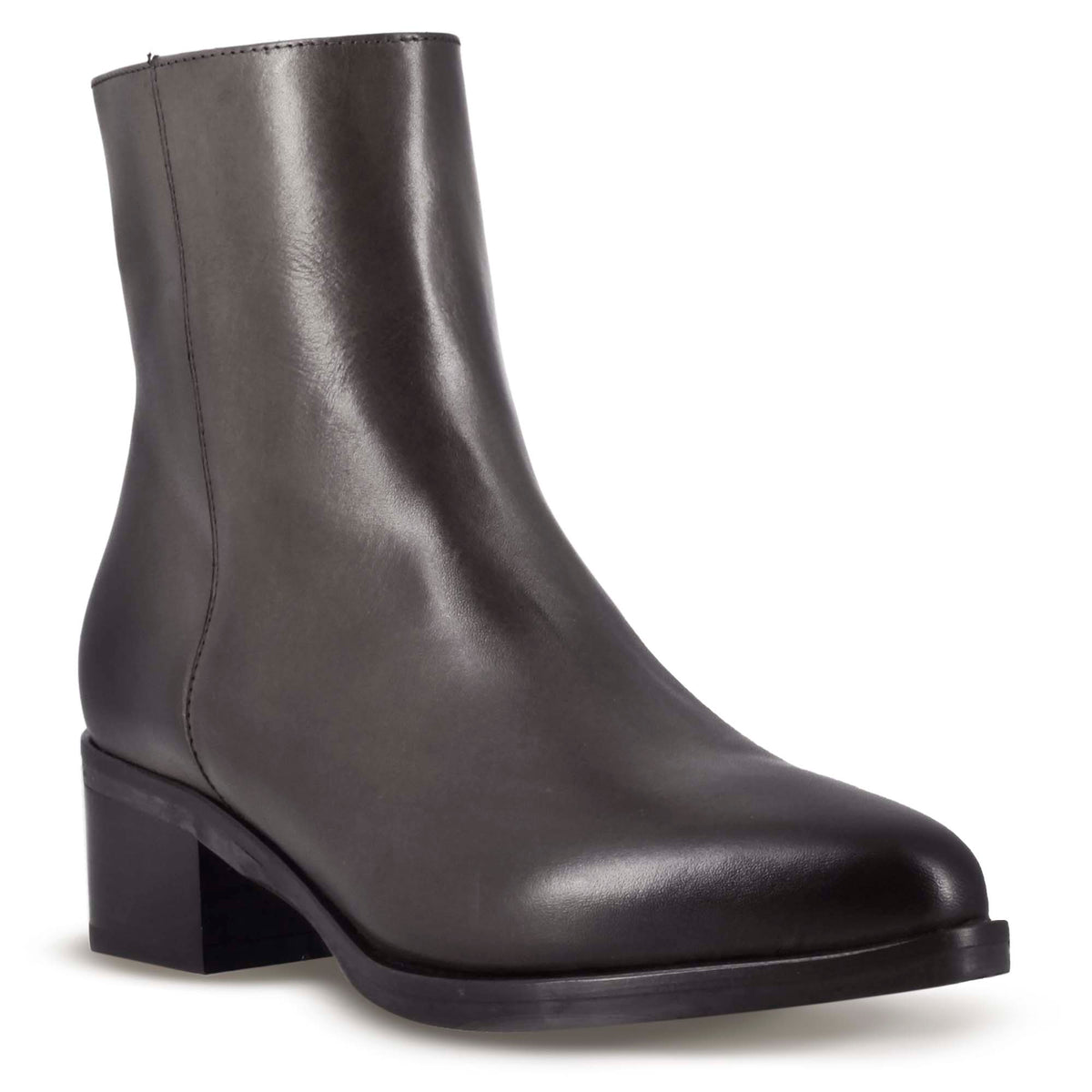 Stivaletto a punta da donna, in pelle colore nero fatto a mano - LeonardoShoes